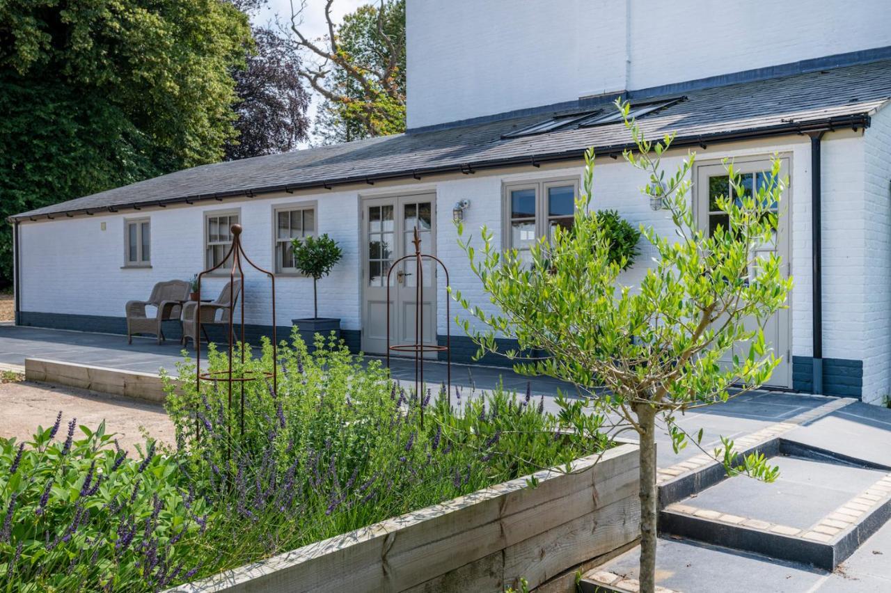 The Shepherds Huts & The Well At Ormesby Manor Ormesby Saint Michael