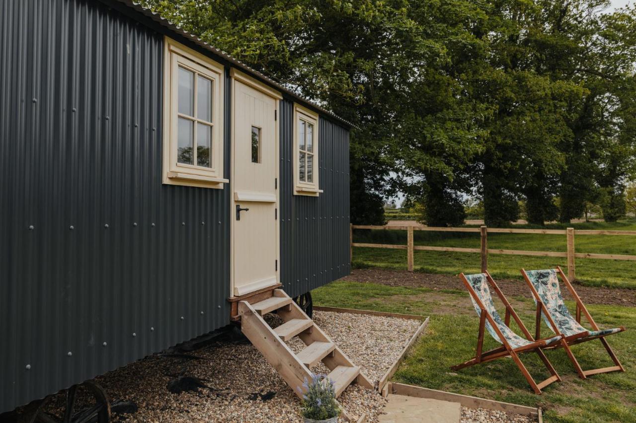 Casa rural The Shepherds Huts & The Well At Ormesby Manor