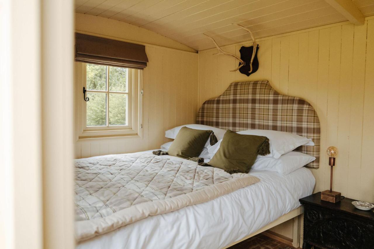 Casa rural The Shepherds Huts & The Well At Ormesby Manor *